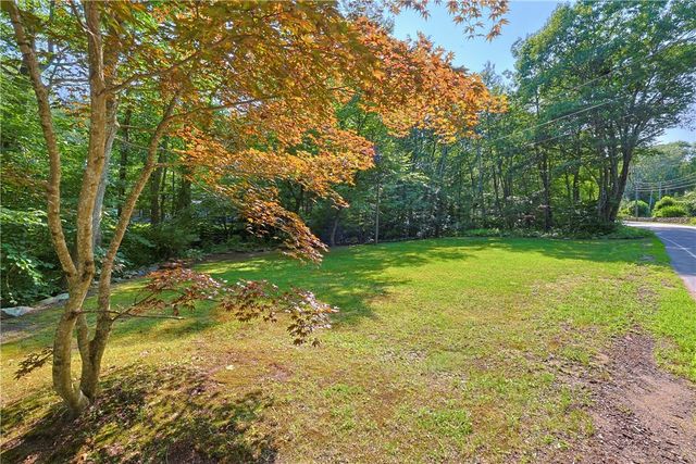 20 Gleaner Chapel Road, Scituate, RI 02857