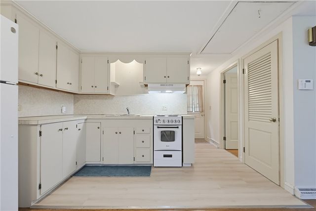 20 Gleaner Chapel Road, Scituate, RI 02857
