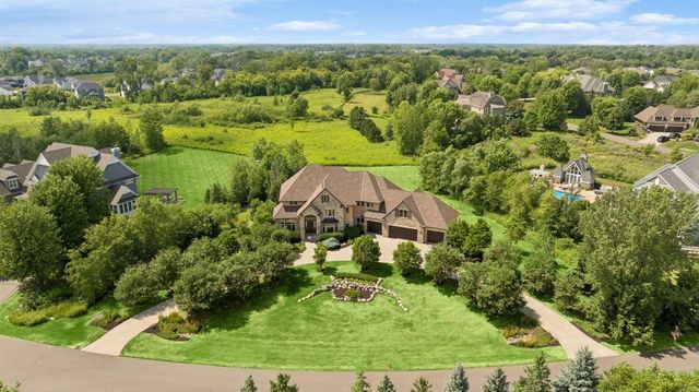 225 Calamus Circle, Medina, MN 55340