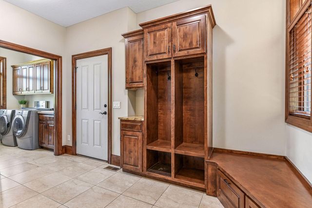 225 Calamus Circle, Medina, MN 55340