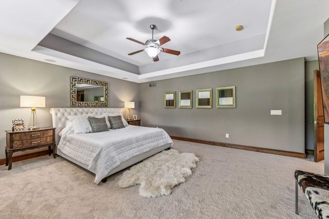 225 Calamus Circle, Medina, MN 55340