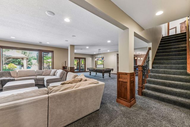 225 Calamus Circle, Medina, MN 55340