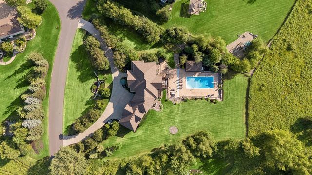 225 Calamus Circle, Medina, MN 55340