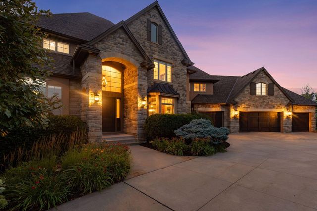 225 Calamus Circle, Medina, MN 55340