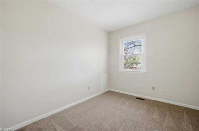 1325 Andrews BLVD, Hampton, VA 23669