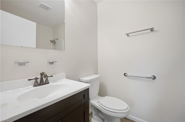 1325 Andrews BLVD, Hampton, VA 23669