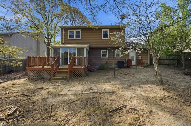 1325 Andrews BLVD, Hampton, VA 23669