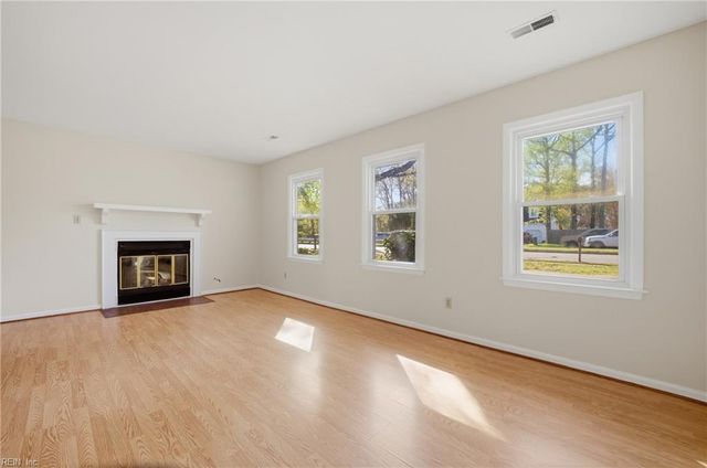 1325 Andrews BLVD, Hampton, VA 23669