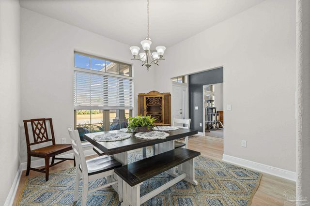 6265 Ithaca St, Milton, FL 32570