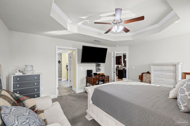 6265 Ithaca St, Milton, FL 32570