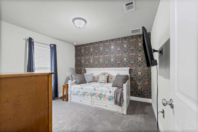 6265 Ithaca St, Milton, FL 32570