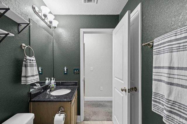 6265 Ithaca St, Milton, FL 32570