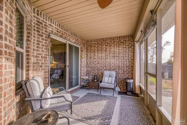 6265 Ithaca St, Milton, FL 32570