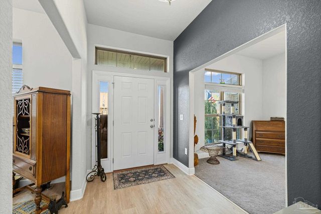 6265 Ithaca St, Milton, FL 32570