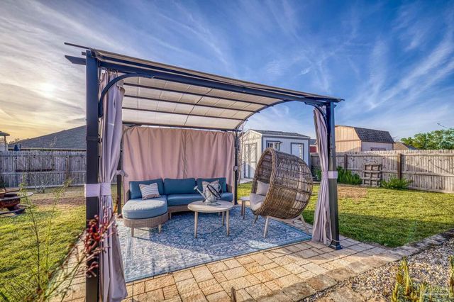 6265 Ithaca St, Milton, FL 32570