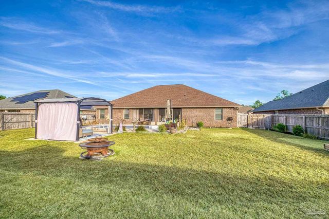 6265 Ithaca St, Milton, FL 32570