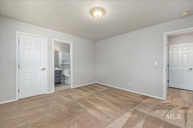 929 Pelican Way, Meridian, ID 83642