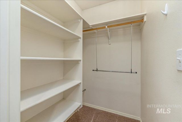929 Pelican Way, Meridian, ID 83642
