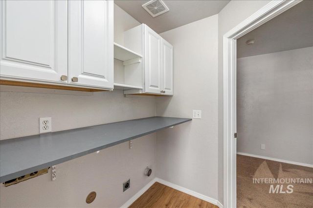 929 Pelican Way, Meridian, ID 83642