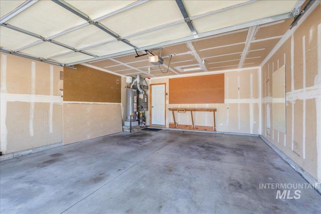 929 Pelican Way, Meridian, ID 83642
