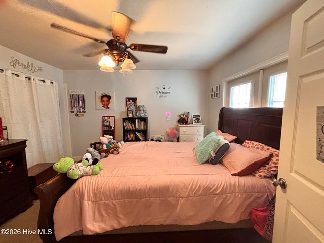 900 Beaman Street, Clinton, NC 28328