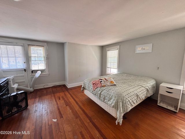 900 Beaman Street, Clinton, NC 28328