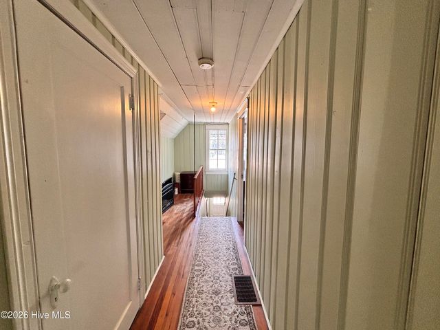 900 Beaman Street, Clinton, NC 28328