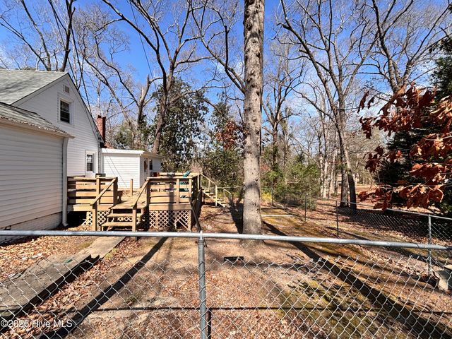 900 Beaman Street, Clinton, NC 28328