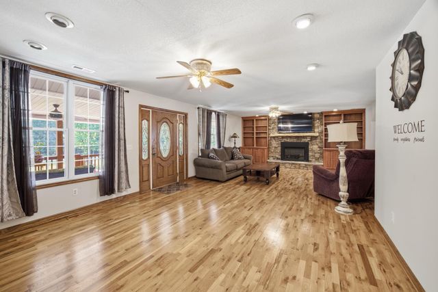 274 Greenwood Lane, Pikeville, TN 37367