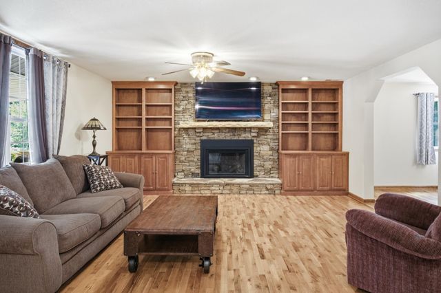 274 Greenwood Lane, Pikeville, TN 37367