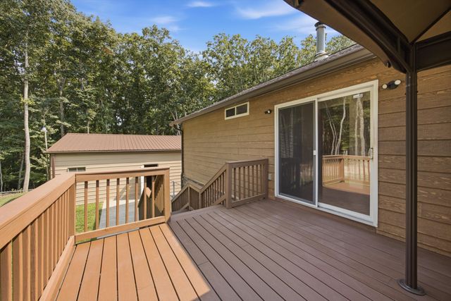 274 Greenwood Lane, Pikeville, TN 37367