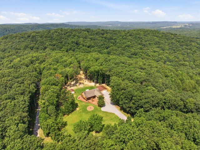 274 Greenwood Lane, Pikeville, TN 37367