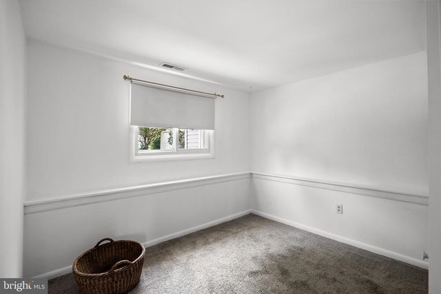17 TIMBER CREEK RD, Stratford, NJ 08084
