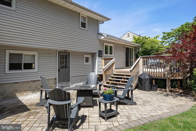 17 TIMBER CREEK RD, Stratford, NJ 08084