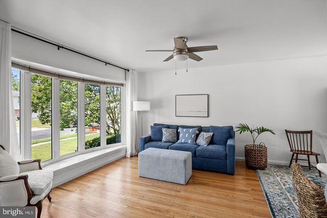 17 TIMBER CREEK RD, Stratford, NJ 08084