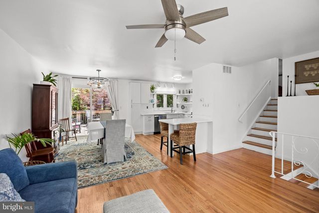 17 TIMBER CREEK RD, Stratford, NJ 08084