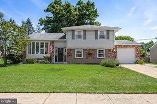 17 TIMBER CREEK RD, Stratford, NJ 08084