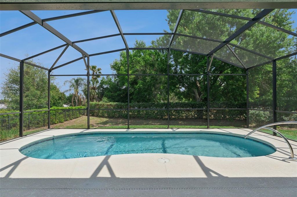 Image 38 of property listing at 16816 LAKEMONT AVENUE, Montverde, FL 34756