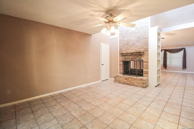 10323 Quail Meadow, San Antonio, TX 78230