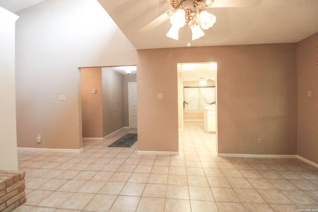 10323 Quail Meadow, San Antonio, TX 78230