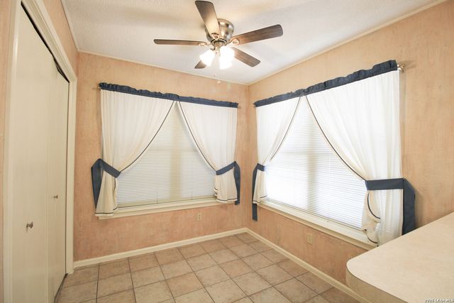 10323 Quail Meadow, San Antonio, TX 78230