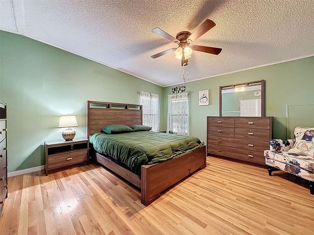 454 VILLAGE CIRCLE SW, Winter Haven, FL 33880