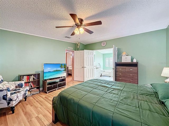 454 VILLAGE CIRCLE SW, Winter Haven, FL 33880