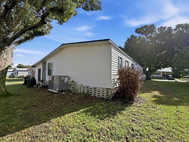 454 VILLAGE CIRCLE SW, Winter Haven, FL 33880