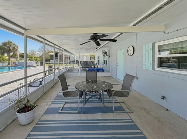 454 VILLAGE CIRCLE SW, Winter Haven, FL 33880