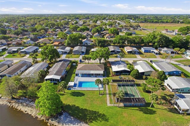 454 VILLAGE CIRCLE SW, Winter Haven, FL 33880