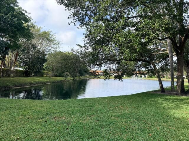 8659 Vía Reale 1, Boca Raton, FL 33496