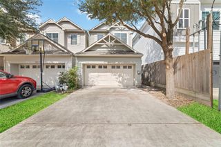 1917 W 15th Street A, Houston, TX 77008