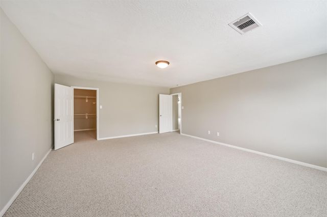 2705 Haleys Comet Court, Deer Park, TX 77536