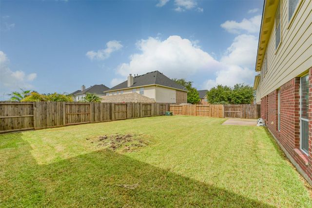 2705 Haleys Comet Court, Deer Park, TX 77536